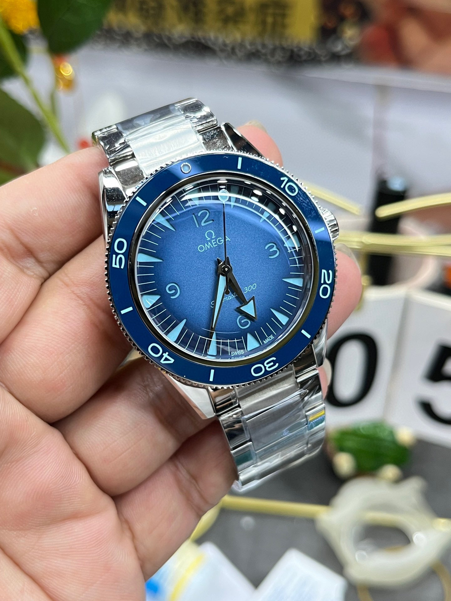Omega Seamaster Diver 300M 234.30.41.21.03.002