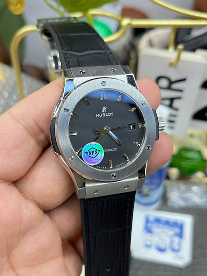 Hublot Classic Fusion 542.NX.7071.RX