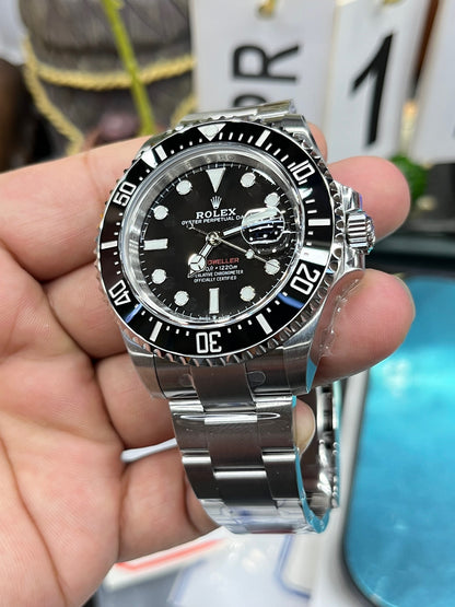 Rolex Sea-Dweller 4000 M126600-0002