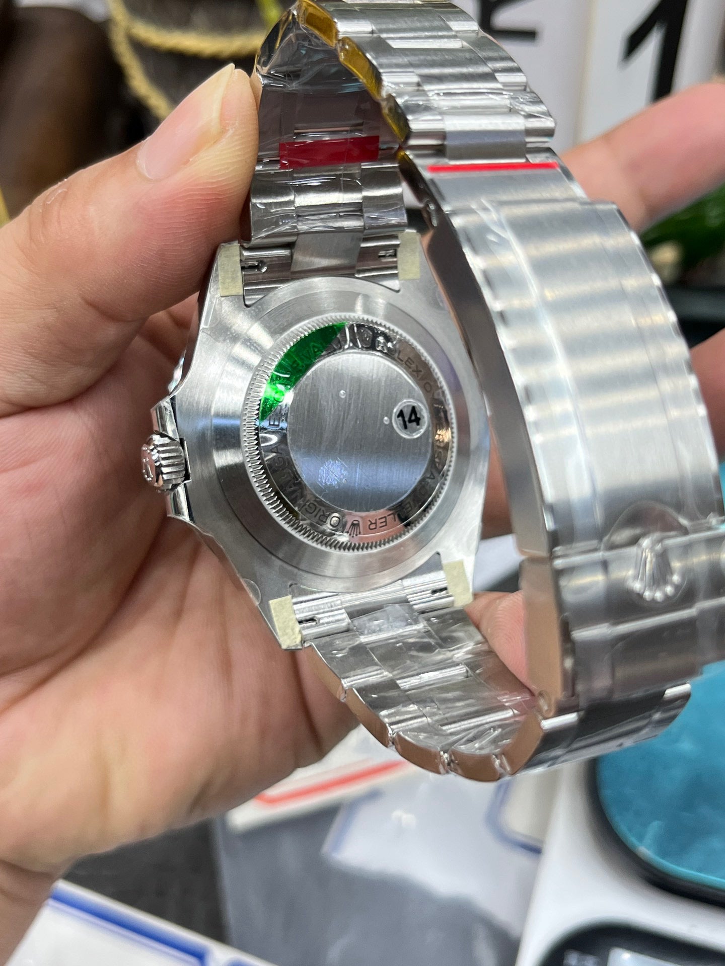 Rolex Sea-Dweller 4000 M126600-0002