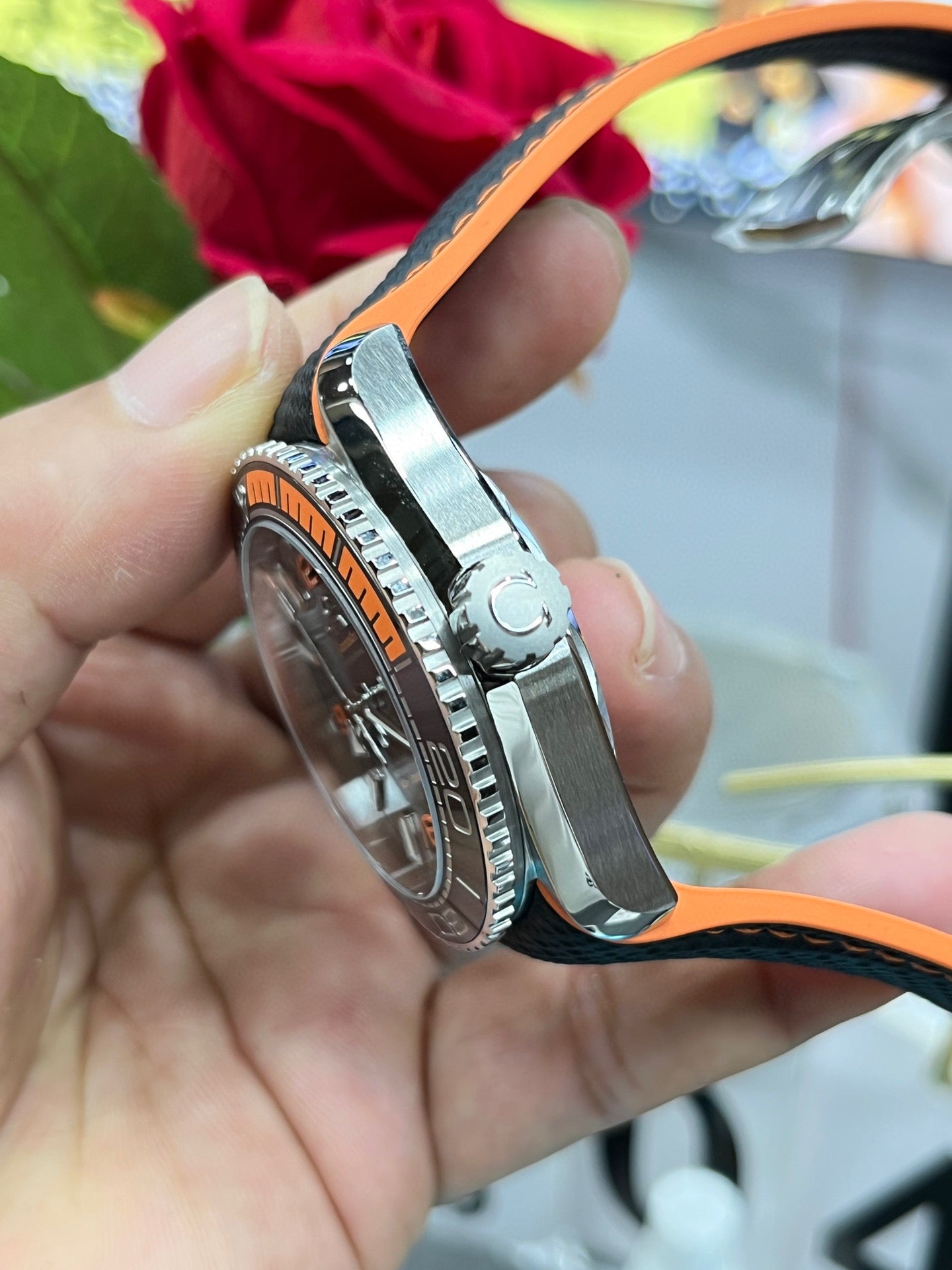 Omega Seamaster Planet Ocean 600M “Quarter Orange”