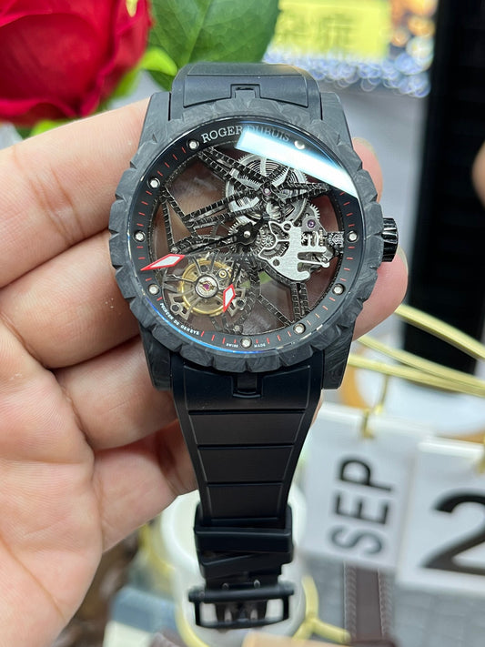 Roger Dubuis Excalibur DBEX0577