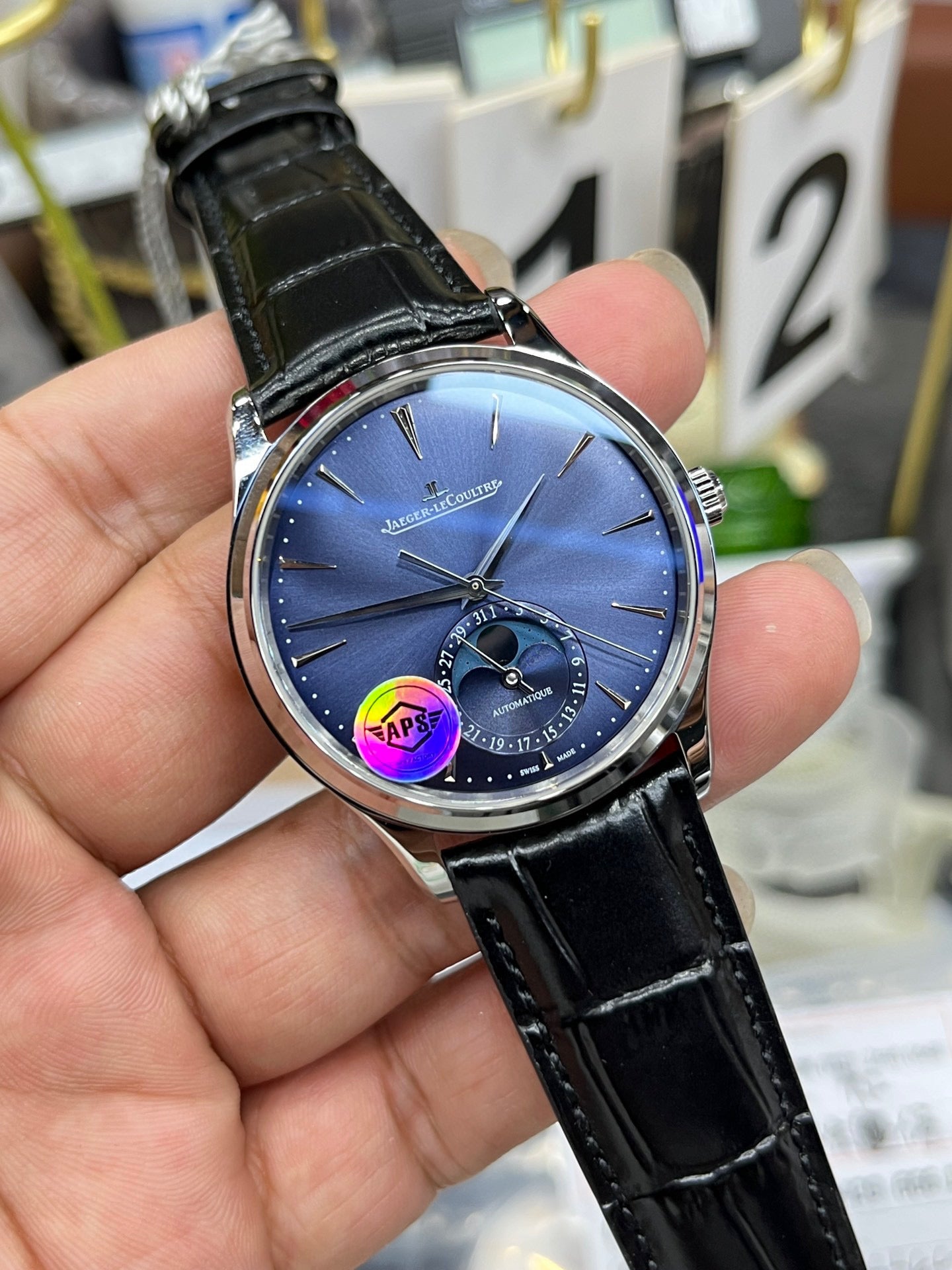 Jaeger-LeCoultre Master Ultra Thin Moon Q1368480