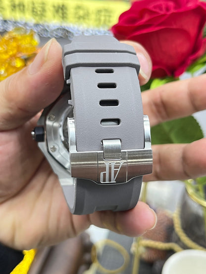 Audemars Piguet Royal Oak Offshore 15720 Grey Dial