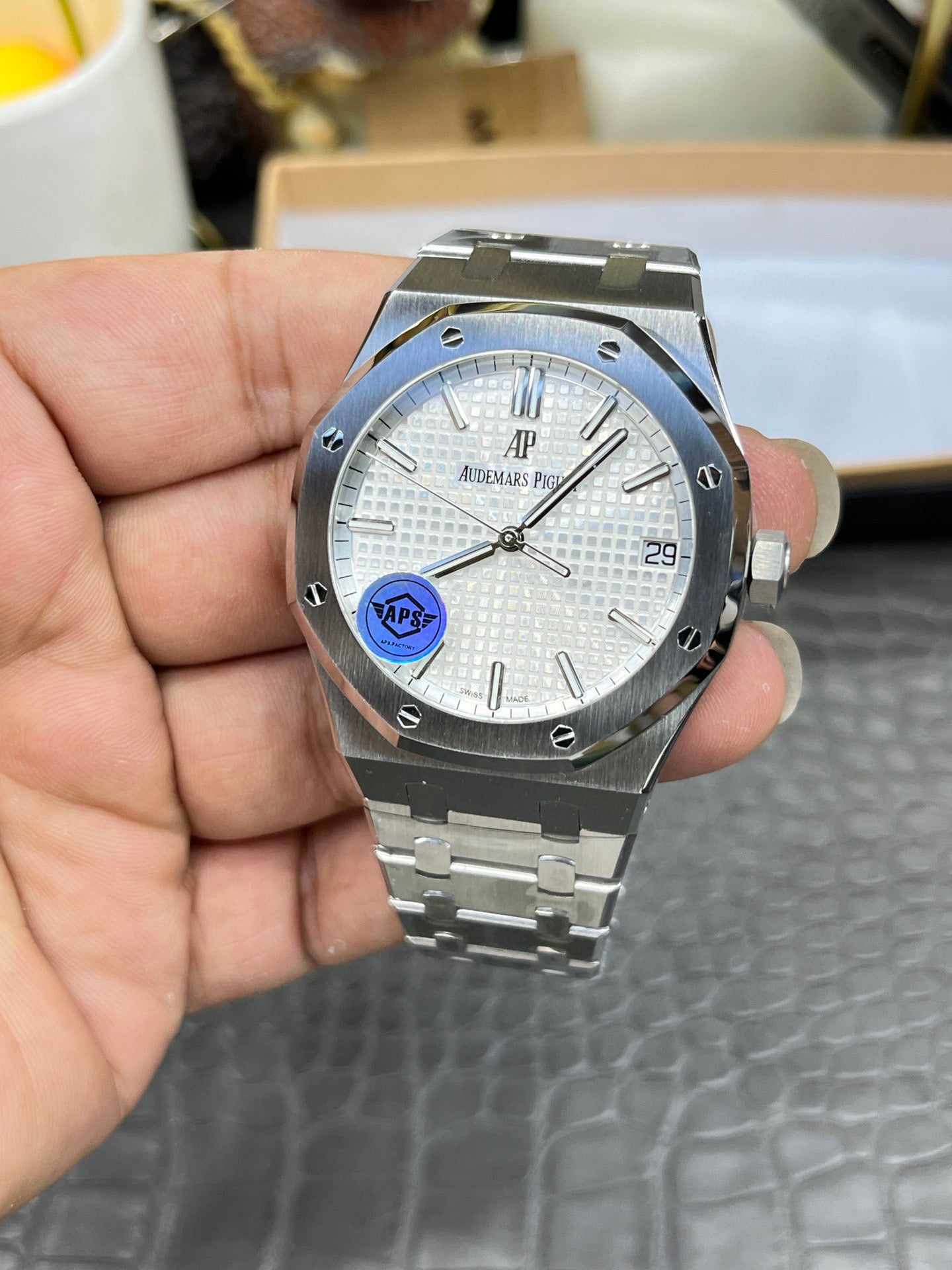 Audemars Piguet Royal Oak 15500 White Dial