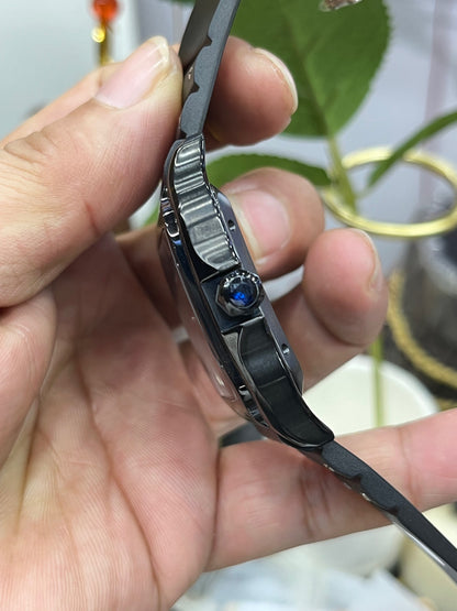 Cartier Santos WSSA0006 с чёрной керамикой