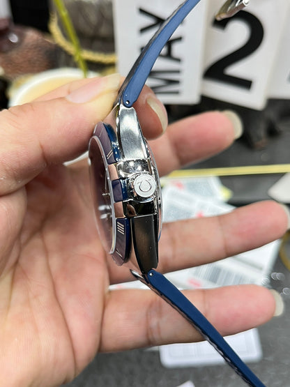 Omega пятого поколения Constellation 131.33.41.21.03.001