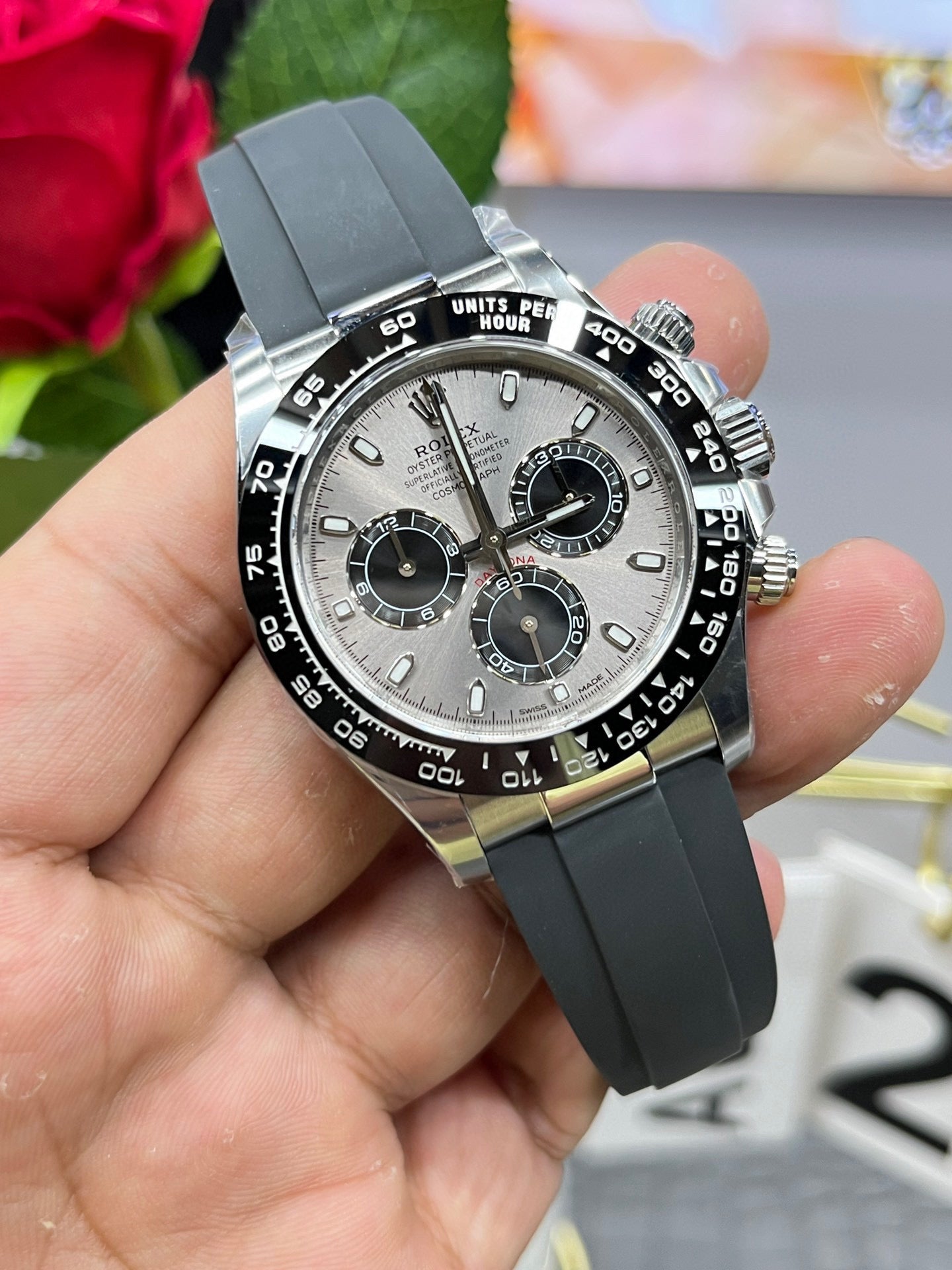 Rolex Daytona с серым резиновым ремешком）116519LN-0024