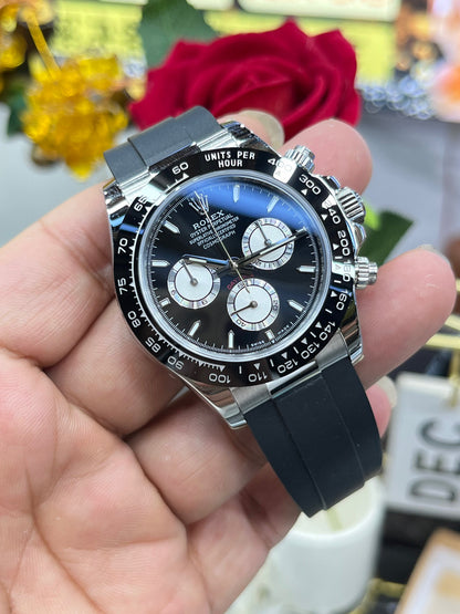 Rolex Cosmograph Daytona “Black Oysterflex” M126519LN-0002