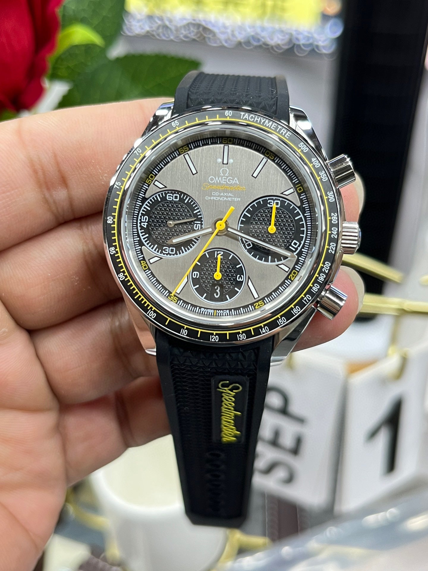 Omega Speedmaster Moonwatch 326.32.40.50.06.001