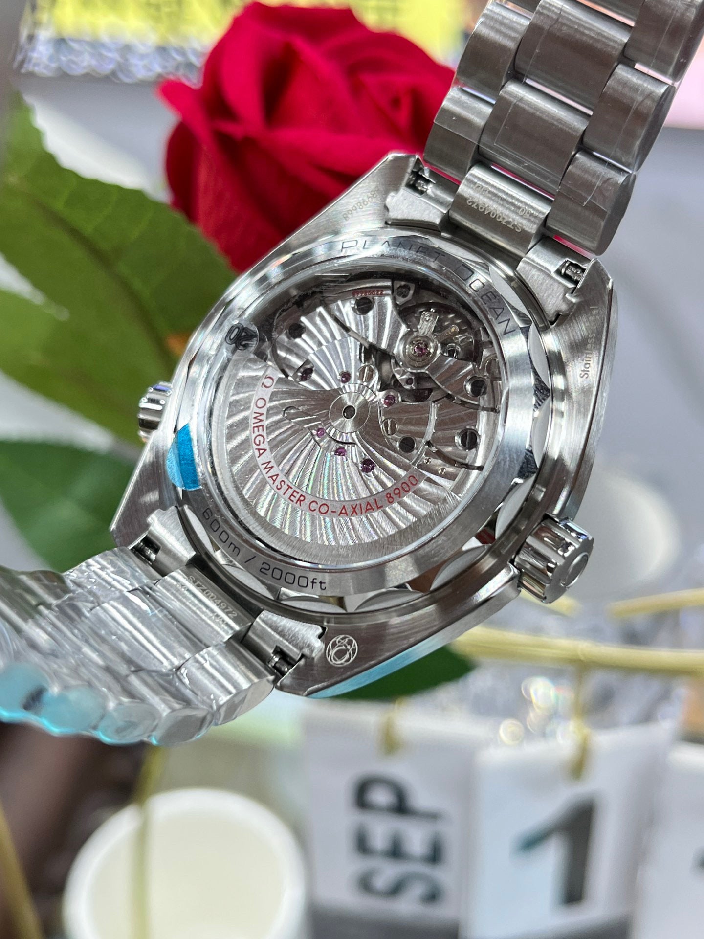 Omega Seamaster Planet Ocean 600M 215.30.44.21.01.001