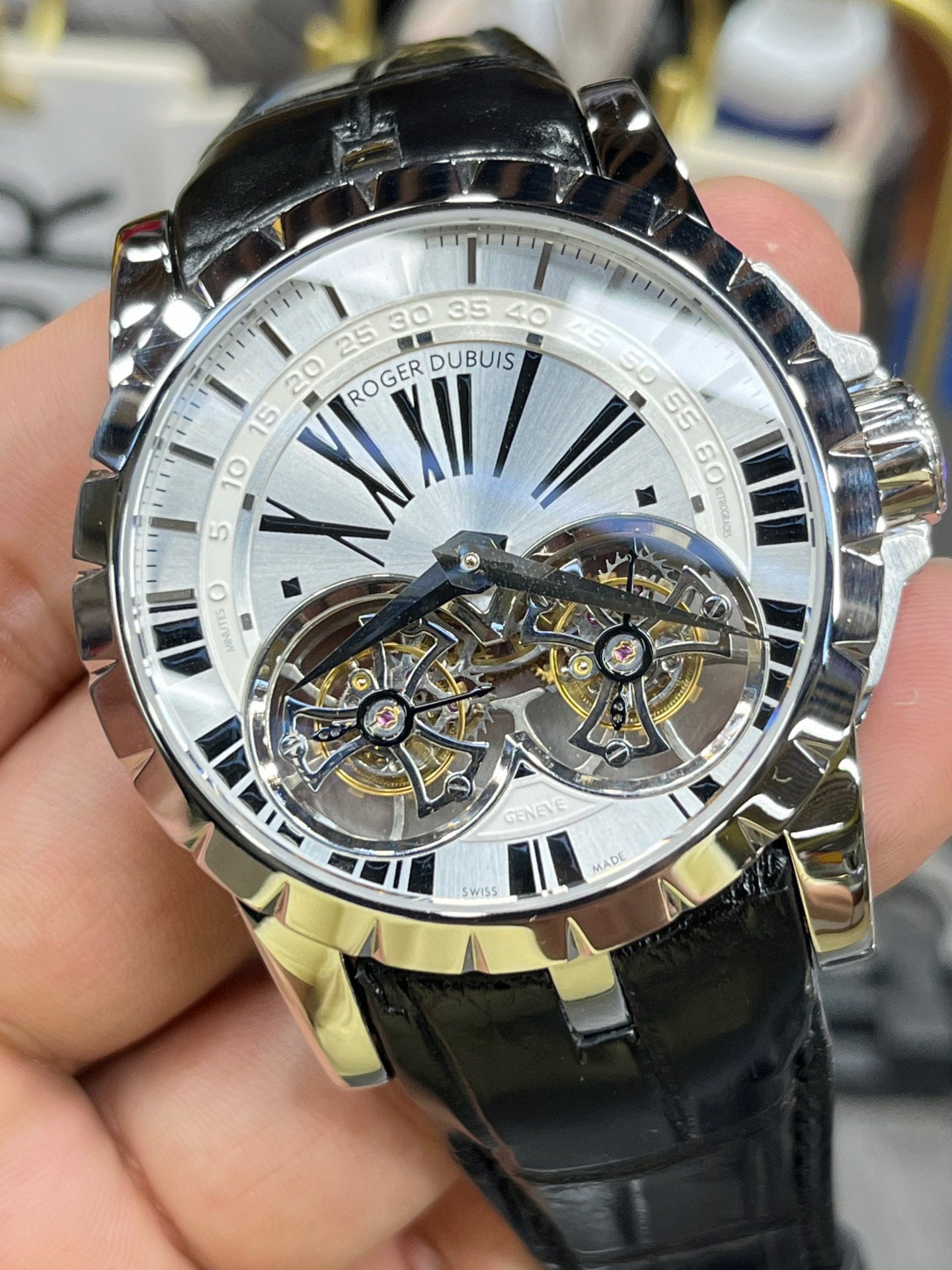 Roger Dubuis Double Tourbillon 0250 (Роджер Дюбюи двойной турбийон 0250)