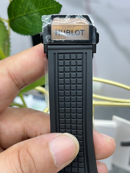 Hublot Big Bang 821.OM.0180