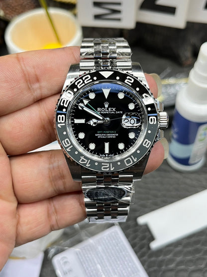 Rolex GMT-Master II 126710GRNR-0003 (Rolex GMT-Master II «серо-чёрный безель»)