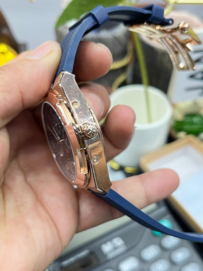 Vacheron Constantin Overseas 4300V/000R-B509