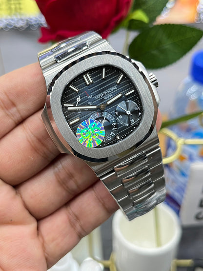 Patek Philippe Nautilus 5712/1A-001 (Patek Philippe Nautilus 5712 «Президентская модель»)
