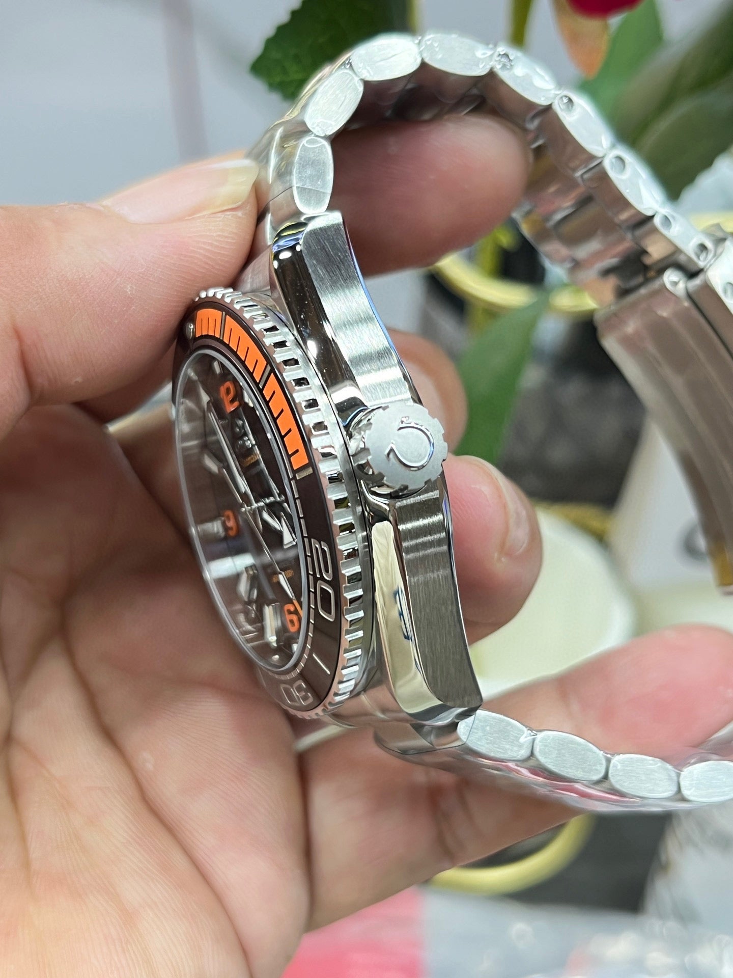 Omega Seamaster Planet Ocean 600M 232.30.42.21.01.002 (Omega Seamaster 600M “Quarter Orange”, браслет из стали)