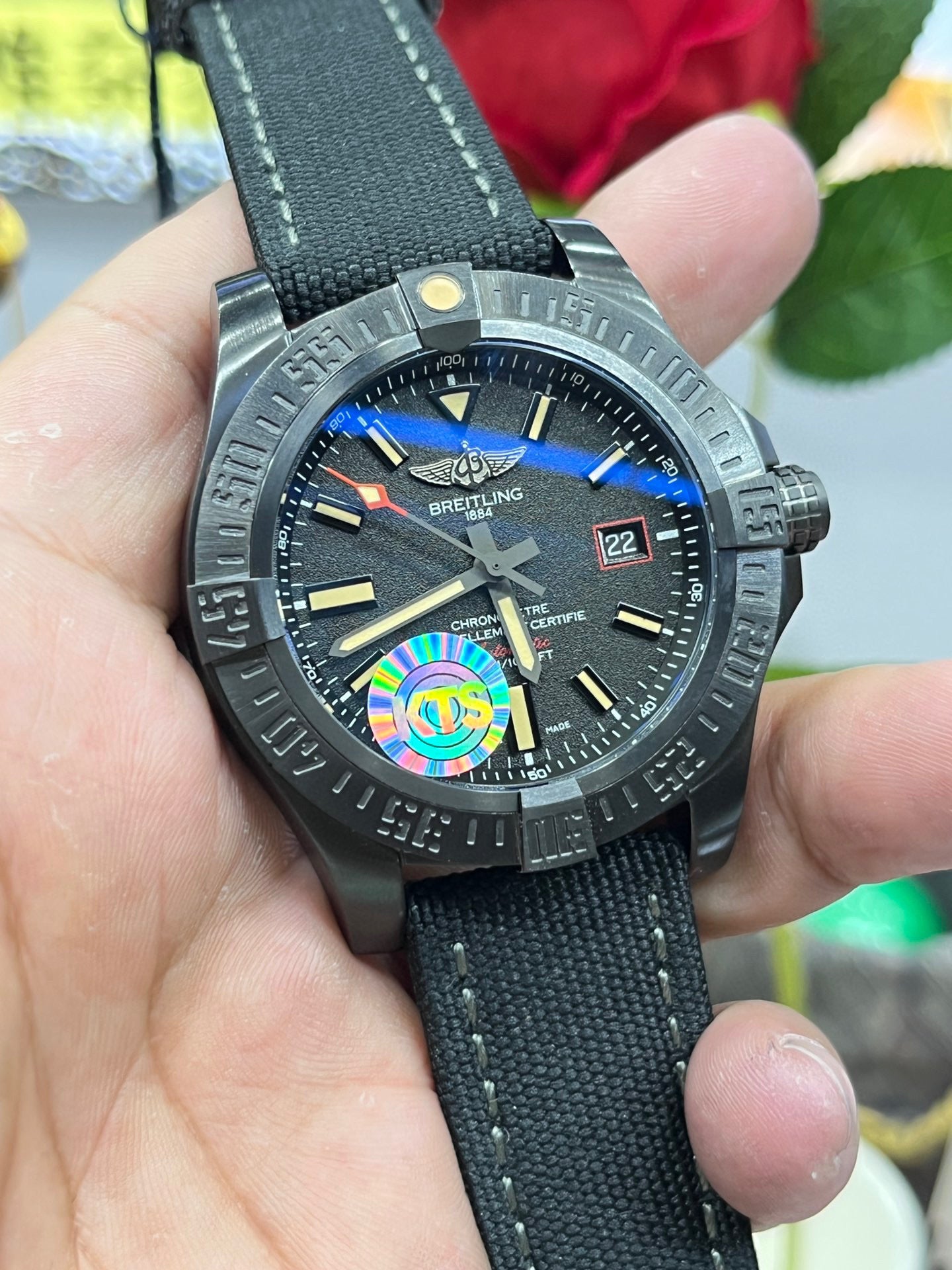Breitling Avenger B01 Chronograph 44 V17311101B1W1 (Breitling Avenger V17311101B1W1)