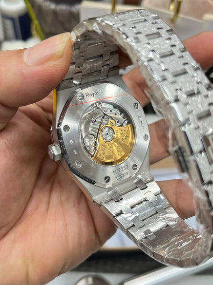 Audemars Piguet Royal Oak 15400 Frosted Gold Custom (Audemars Piguet Royal Oak 15400 «frosted gold»)