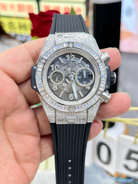 Hublot Big Bang Unico Full Diamond 441.NX.1171.RX.0904 (Hublot Big Bang «полный бриллиантовый паве»)