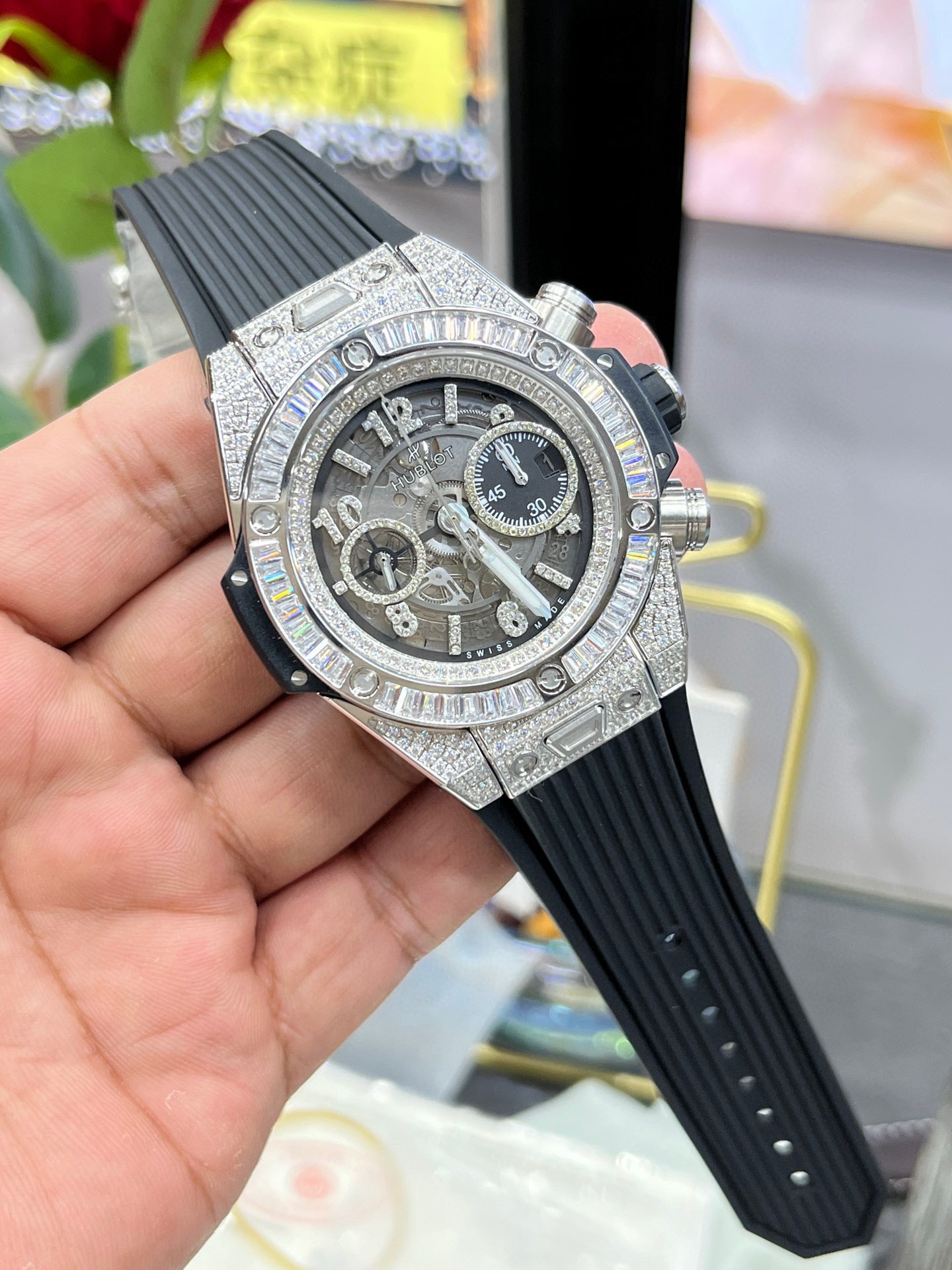 Hublot Big Bang Unico Full Diamond 441.NX.1171.RX.0904 (Hublot Big Bang «полный бриллиантовый паве»)