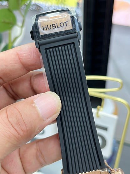 Hublot Big Bang Unico 421.OM.1180.RX (Hublot Big Bang Unico 421.OM.1180.RX)