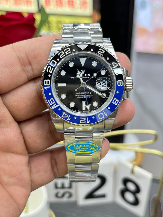 Rolex GMT-Master II 126710BLNR-0002 («Batman» / «Pepsi style» — «интернациональный синий-черный безель»)