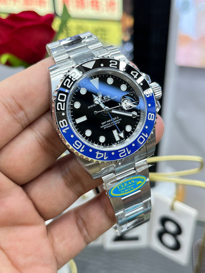 Rolex GMT-Master II 126710BLNR-0002 («Batman» / «Pepsi style» — «интернациональный синий-черный безель»)