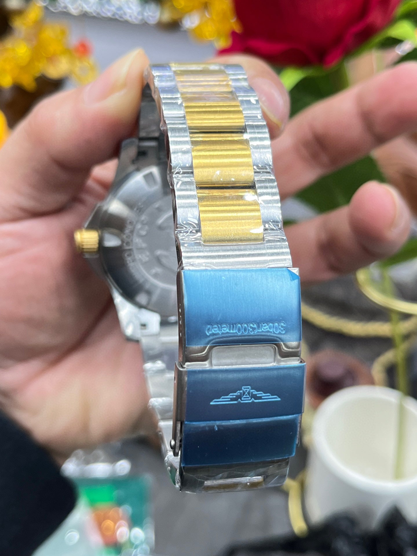 Longines Conquest L3.781.3.56.7 (Longines Conquest двухцветный)