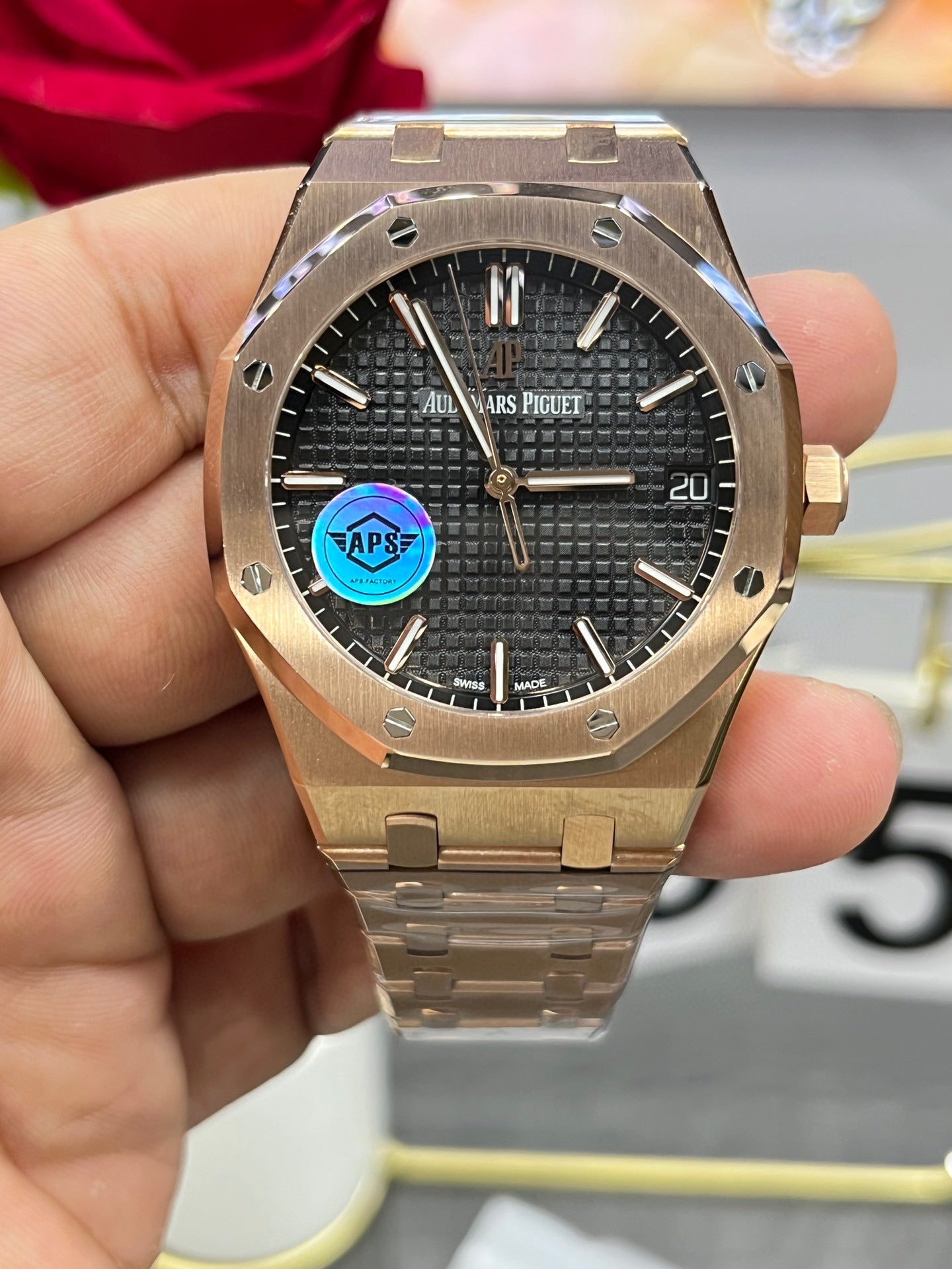 Audemars Piguet Royal Oak 15500OR.OO.1220OR.01 (Audemars Piguet Royal Oak из розового золота)