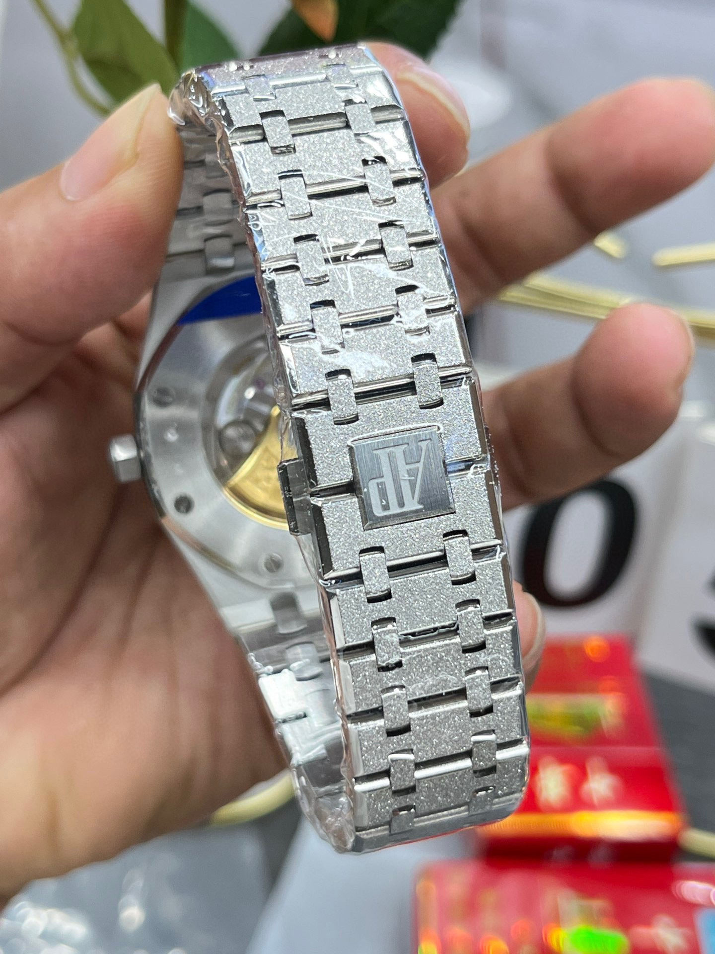 Audemars Piguet Royal Oak 15400ST Frosted Gold Custom (Audemars Piguet Royal Oak 15400 «frosted gold» кастом)