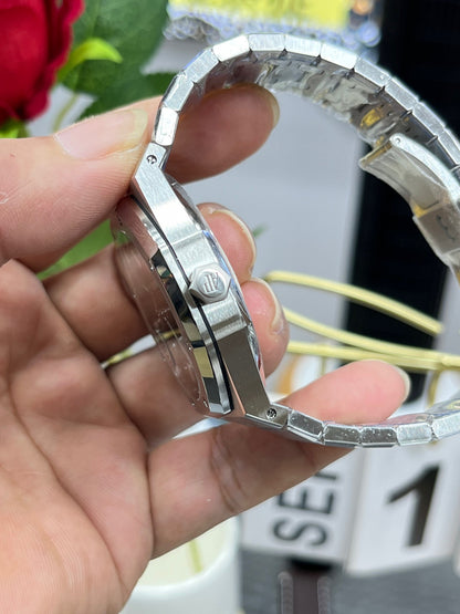 Audemars Piguet Royal Oak 15500ST.OO.1220ST.03 (Audemars Piguet Royal Oak синий циферблат)