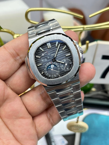 Patek Philippe Nautilus 5712G-001 (Patek Philippe Nautilus «President», белое золото)