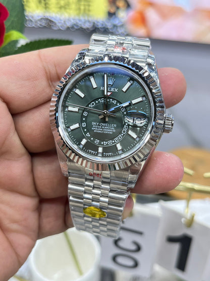 Rolex Sky-Dweller 336934-0001 (Rolex Sky-Dweller «Mint Green»)