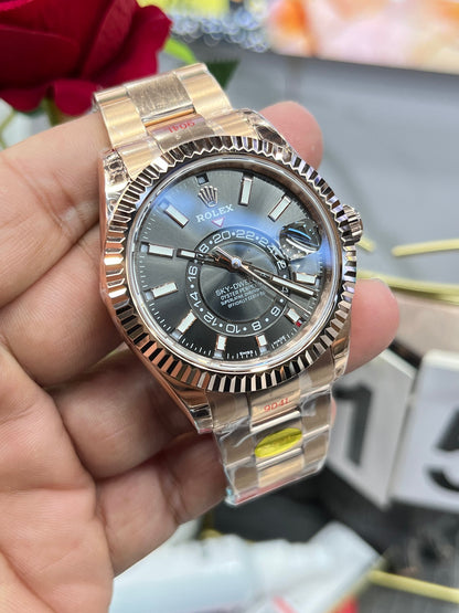 Rolex Sky-Dweller 336935 (Rolex Sky-Dweller из розового золота, серый циферблат)