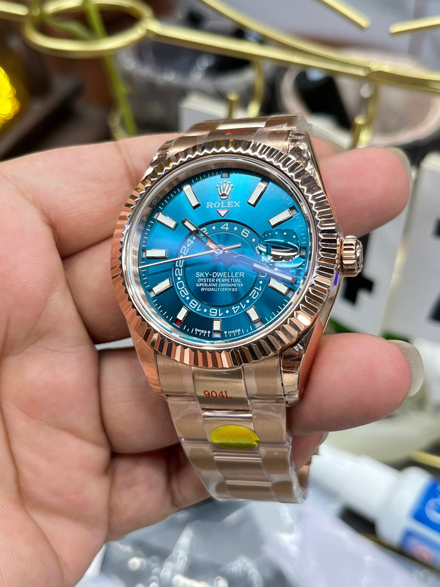 Rolex Sky-Dweller 336935-0001 (Rolex Sky-Dweller из розового золота)