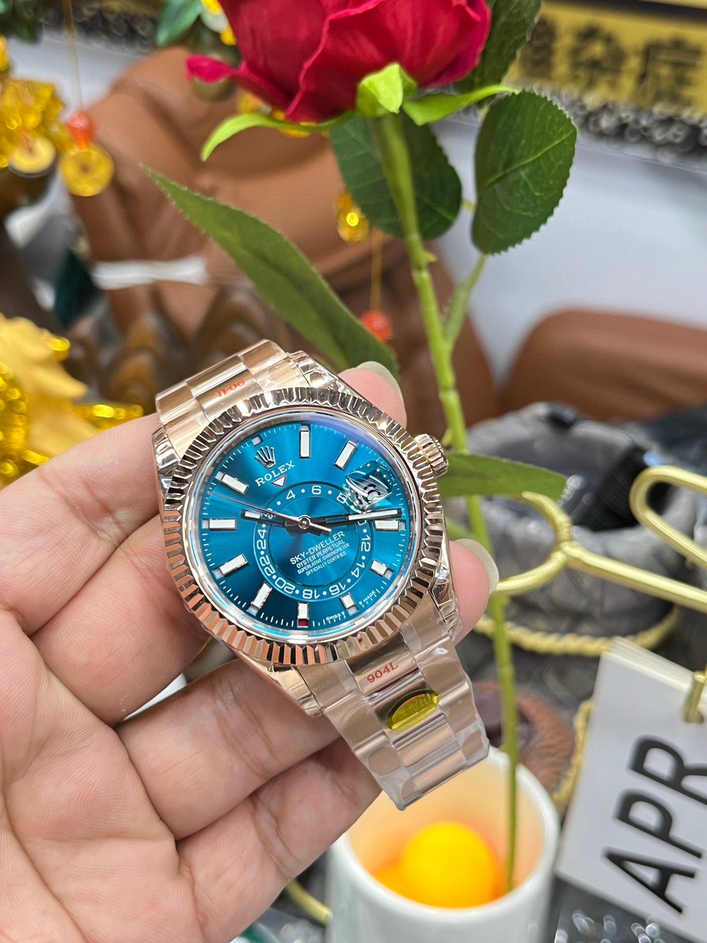 Rolex Sky-Dweller 336935-0001 (Rolex Sky-Dweller из розового золота)