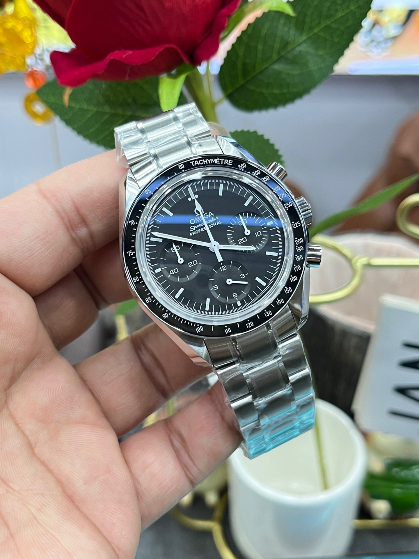 Omega Speedmaster Moonwatch Professional 310.30.42.50.01.002 (Omega Speedmaster Moonwatch Professional)