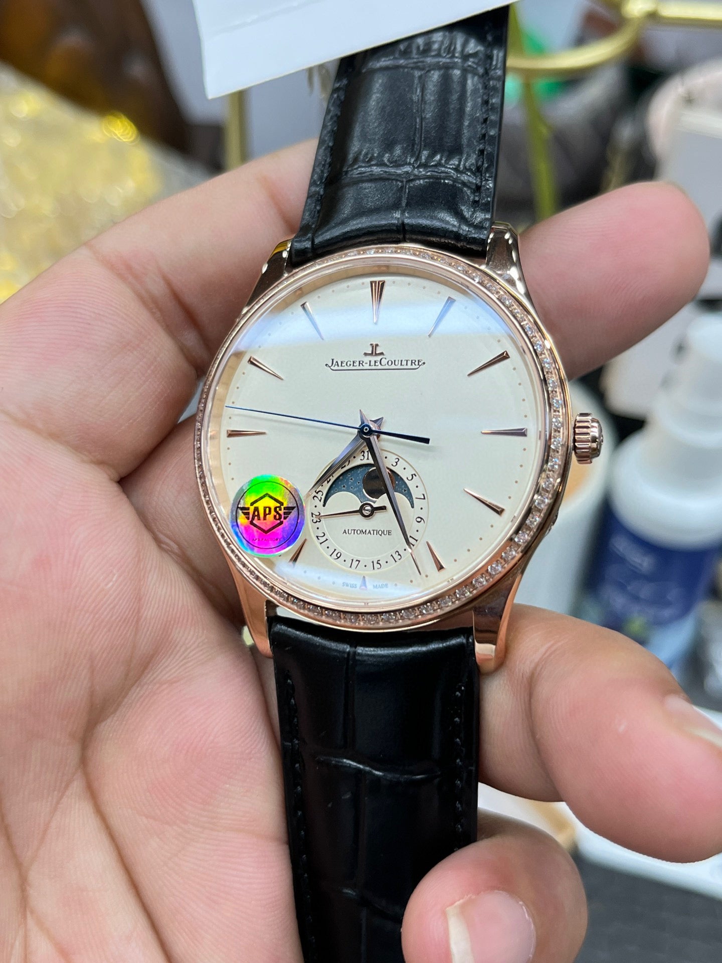 Jaeger-LeCoultre Master Ultra Thin Moon Q1362503 (Jaeger-LeCoultre Master Ultra Thin Moon, розовое золото с бриллиантами)