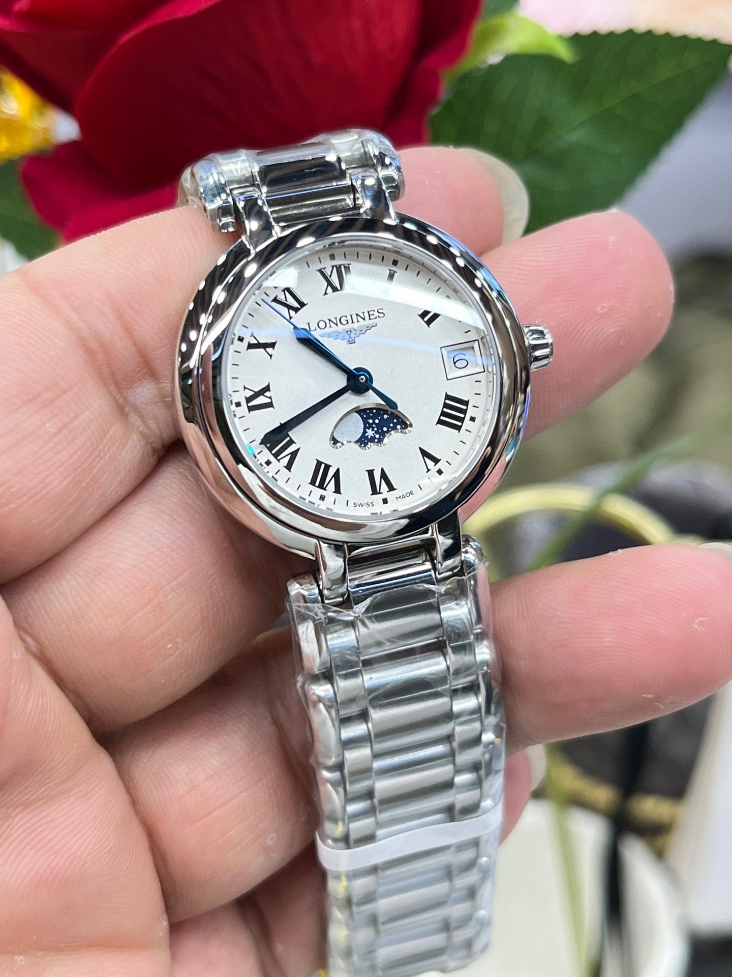 Longines PrimaLuna Moonphase L8.116.4.71.6 (Longines PrimaLuna «Сердце Луны», индикатор фаз Луны)