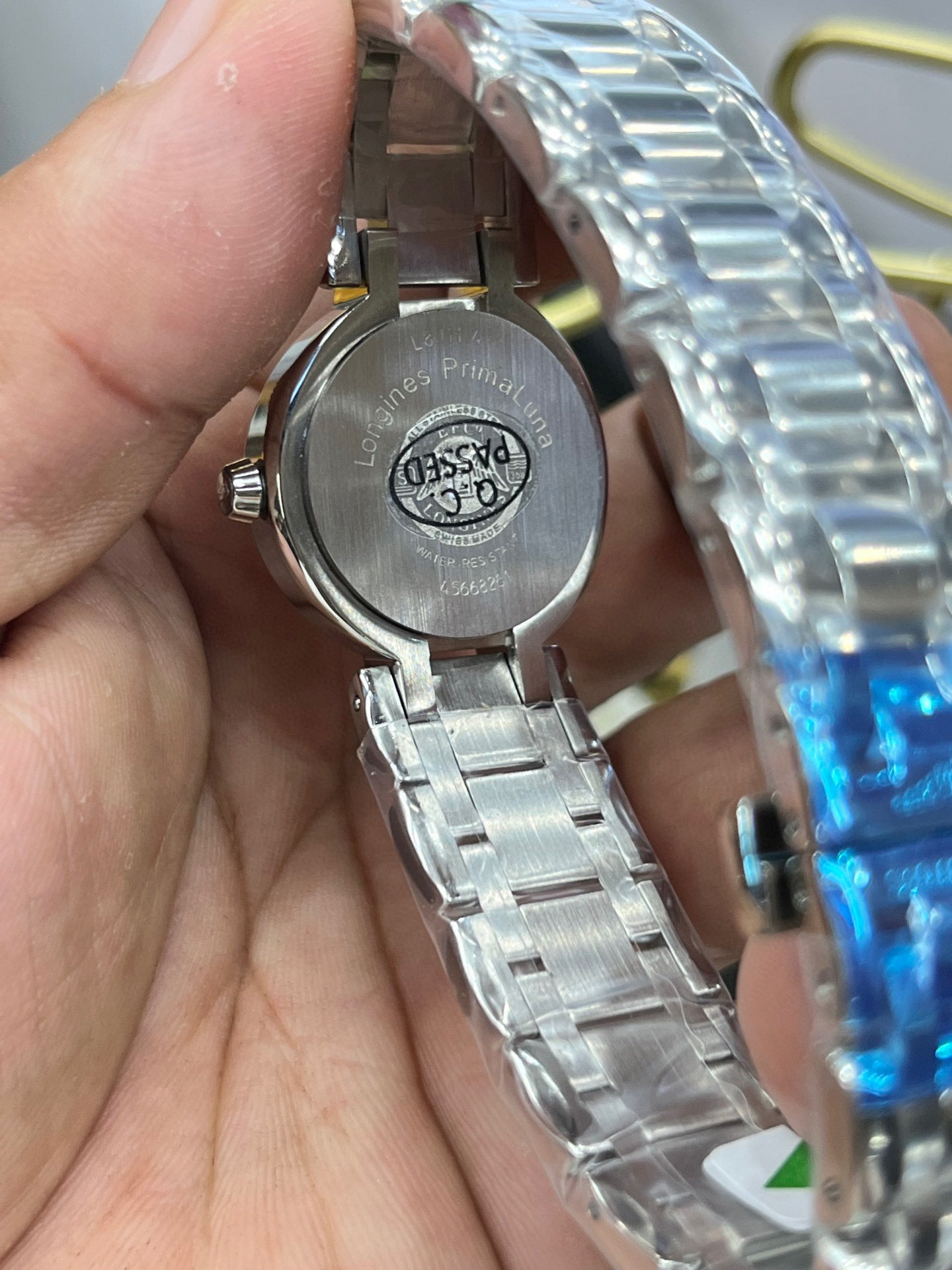 Longines PrimaLuna L8.113.4.71.6 (Longines PrimaLuna «Сердце Луны»)
