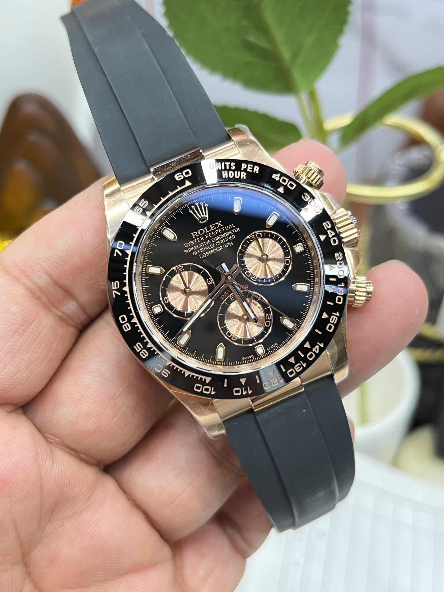 Rolex Cosmograph Daytona 116515LN-0012 (Rolex Daytona из розового золота)