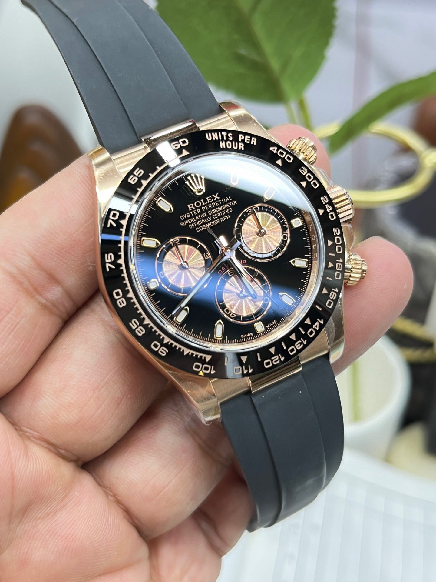 Rolex Cosmograph Daytona 116515LN-0012 (Rolex Daytona из розового золота)