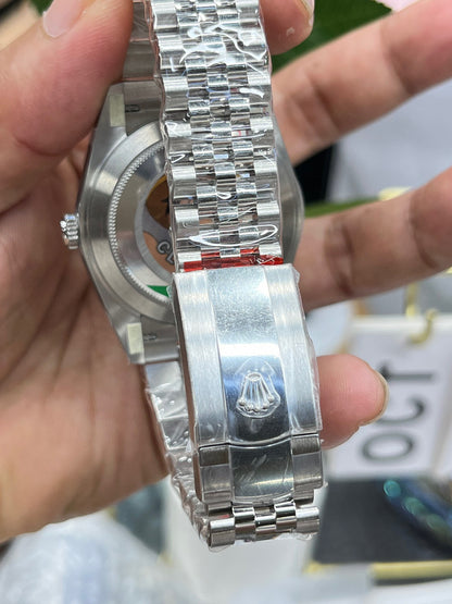 Rolex Datejust 41 126334-0020 (Rolex Datejust 41 с перламутровым циферблатом)