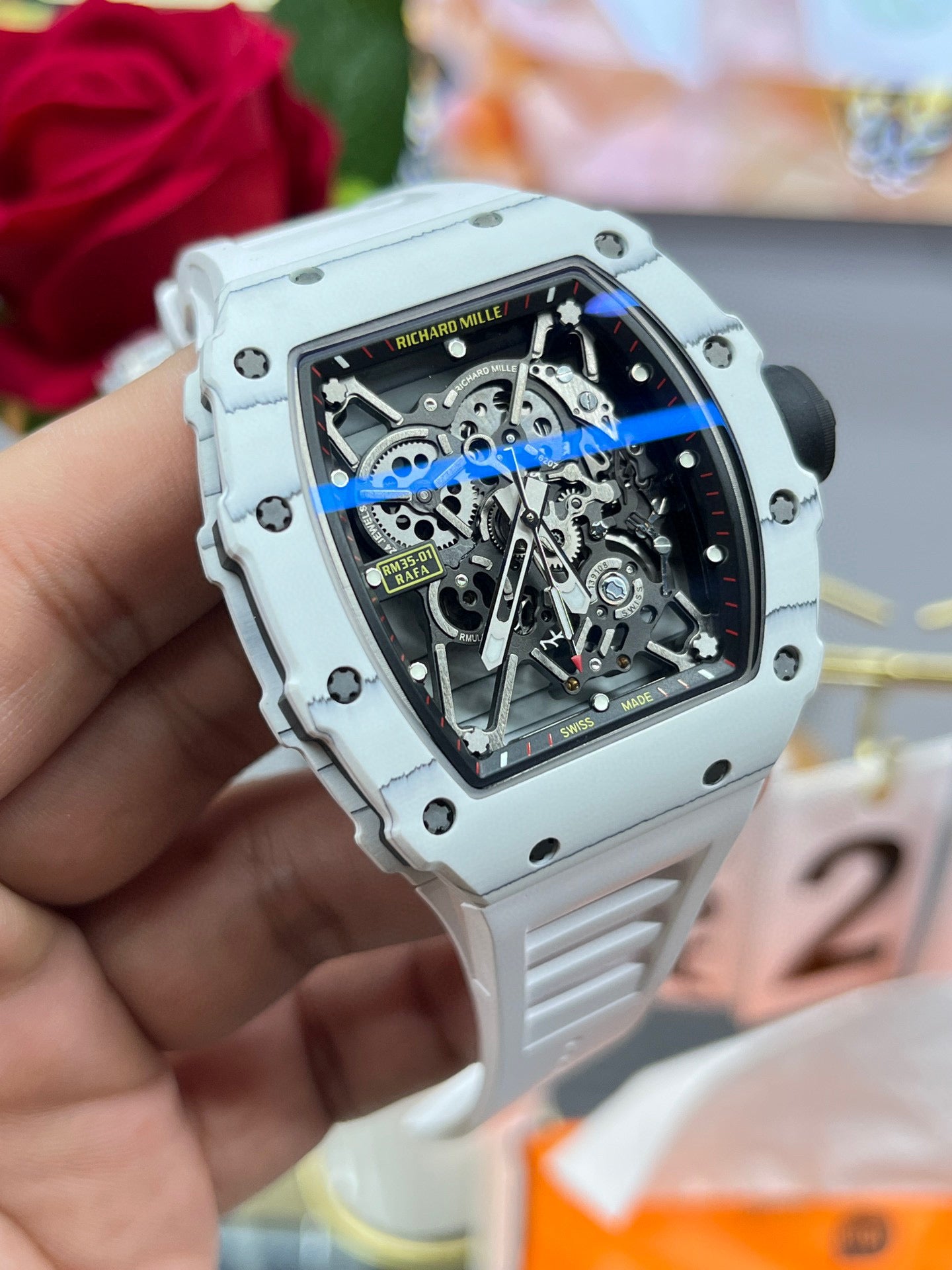 Richard Mille RM 35-02 Rafael Nadal White Quartz TPT (Richard Mille RM 35-02 белая версия)