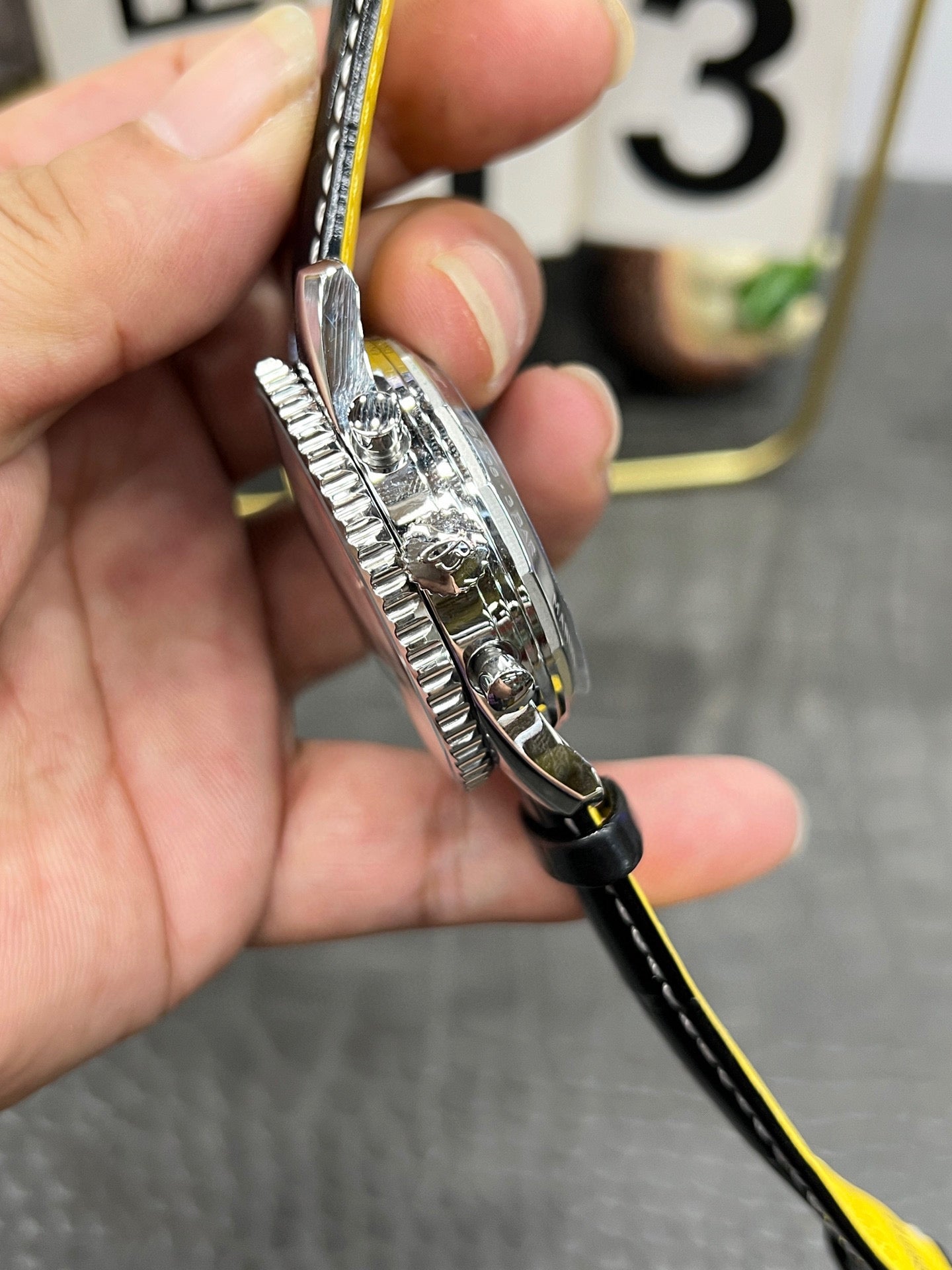 Breitling Navitimer B01 Chronograph AB013824G1P1 (Breitling Navitimer)