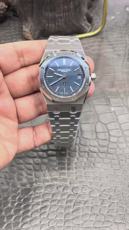 Audemars Piguet Royal Oak “Jumbo” Extra-Thin 16202ST.OO.1240ST.02