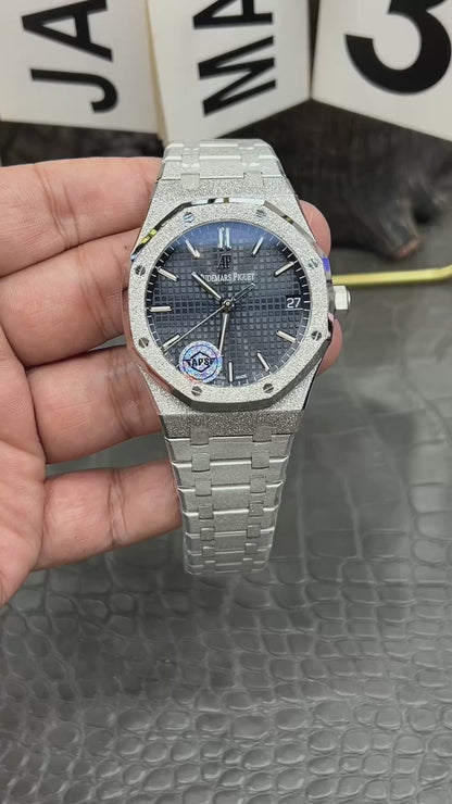 Audemars Piguet Royal Oak Ref. 15500ST “41mm Frosted Steel / Blue Dial